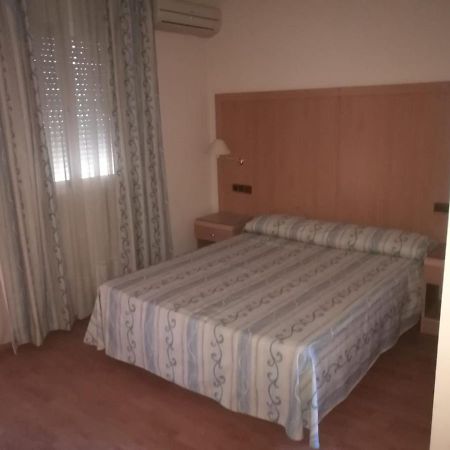 Hotel Lindaraja Atarfe Екстер'єр фото